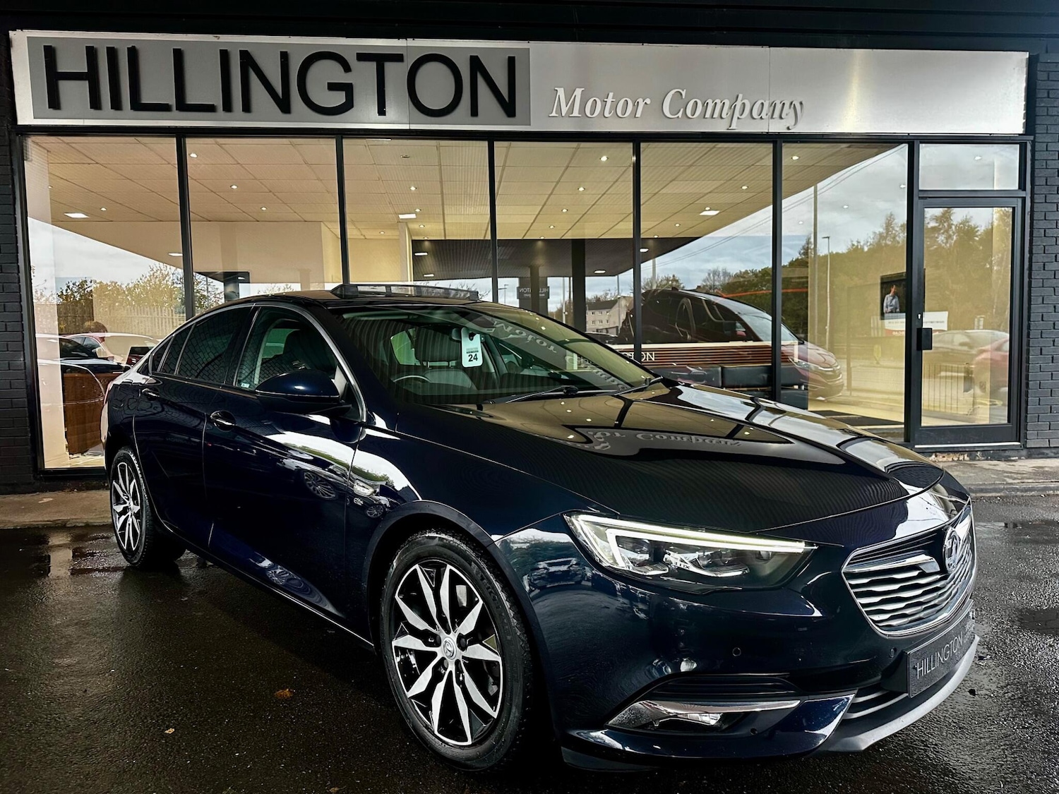 Used Vauxhall Insignia 2017 for sale - 76989589: Photo 4