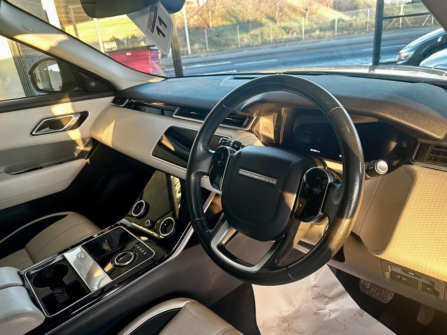 Used Land Rover Range Rover Velar for sale - 77696836: Photo 27