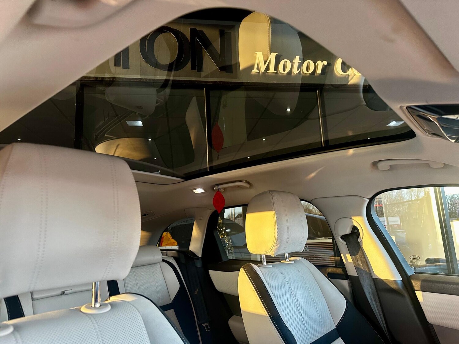 Used Land Rover Range Rover Velar for sale - 77696836: Photo 28