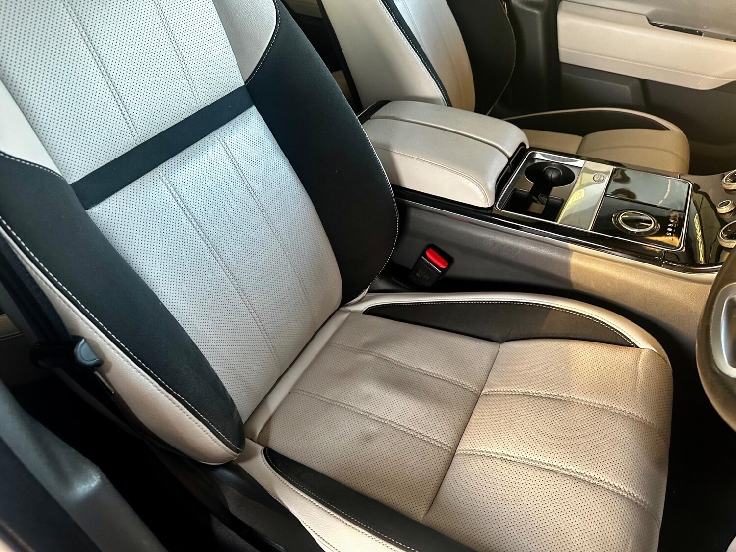 Used Land Rover Range Rover Velar for sale - 77696836: Photo 29