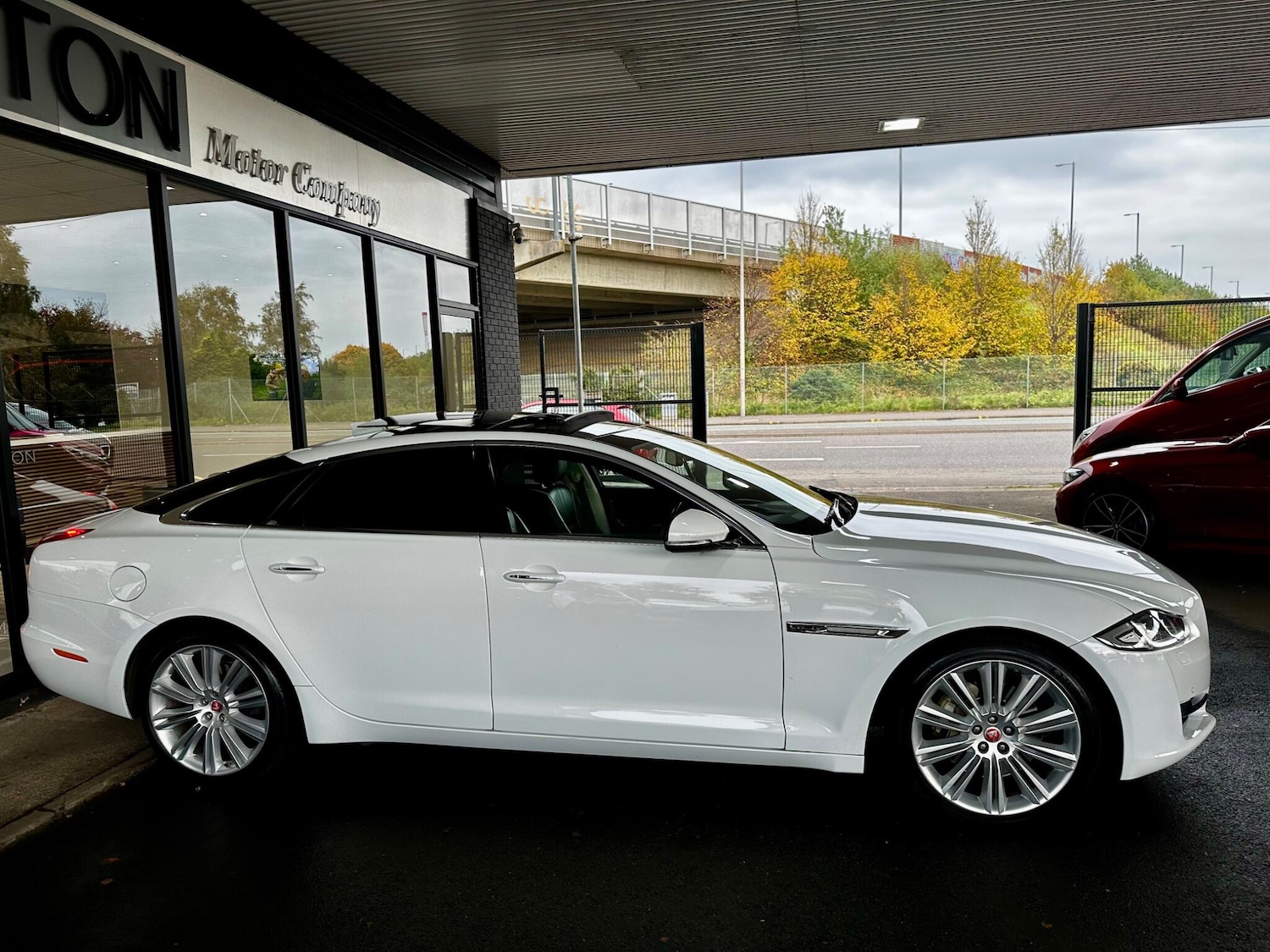 Used Jaguar XJ 2016 for sale - 76314672: Photo 13