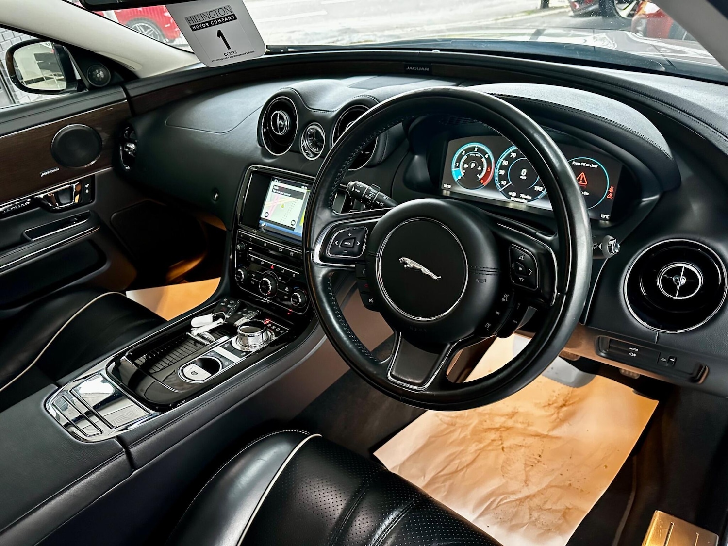 Used Jaguar XJ 2016 for sale - 76314672: Photo 30