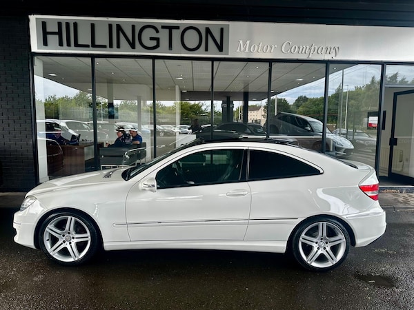 Used Mercedes-Benz CLC Class 2009 for sale - 75350688: Photo 15