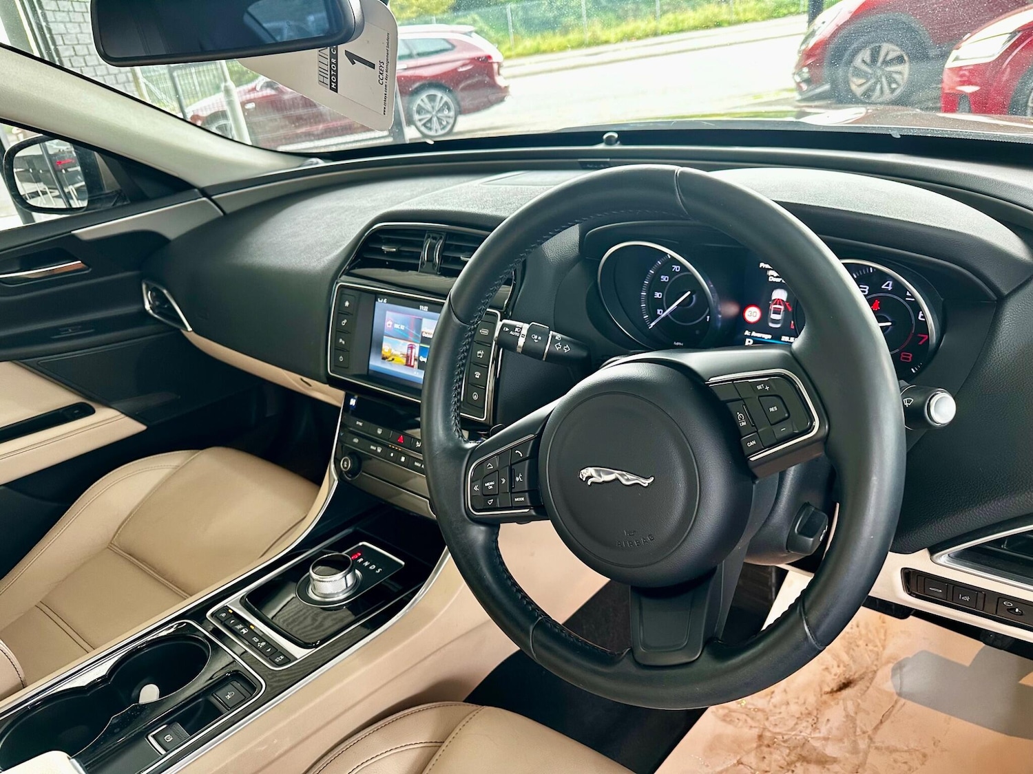Used Jaguar XE 2015 for sale - 76137689: Photo 18