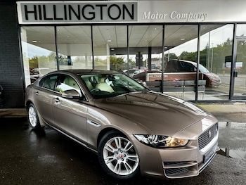 Used Jaguar XE 2015 for sale - 76137689: Photo
