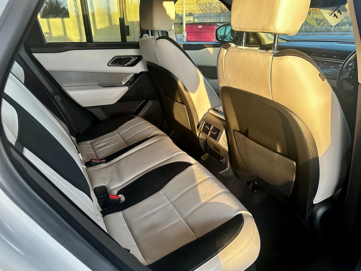 Used Land Rover Range Rover Velar 2018 for sale - 76926778: Photo 25