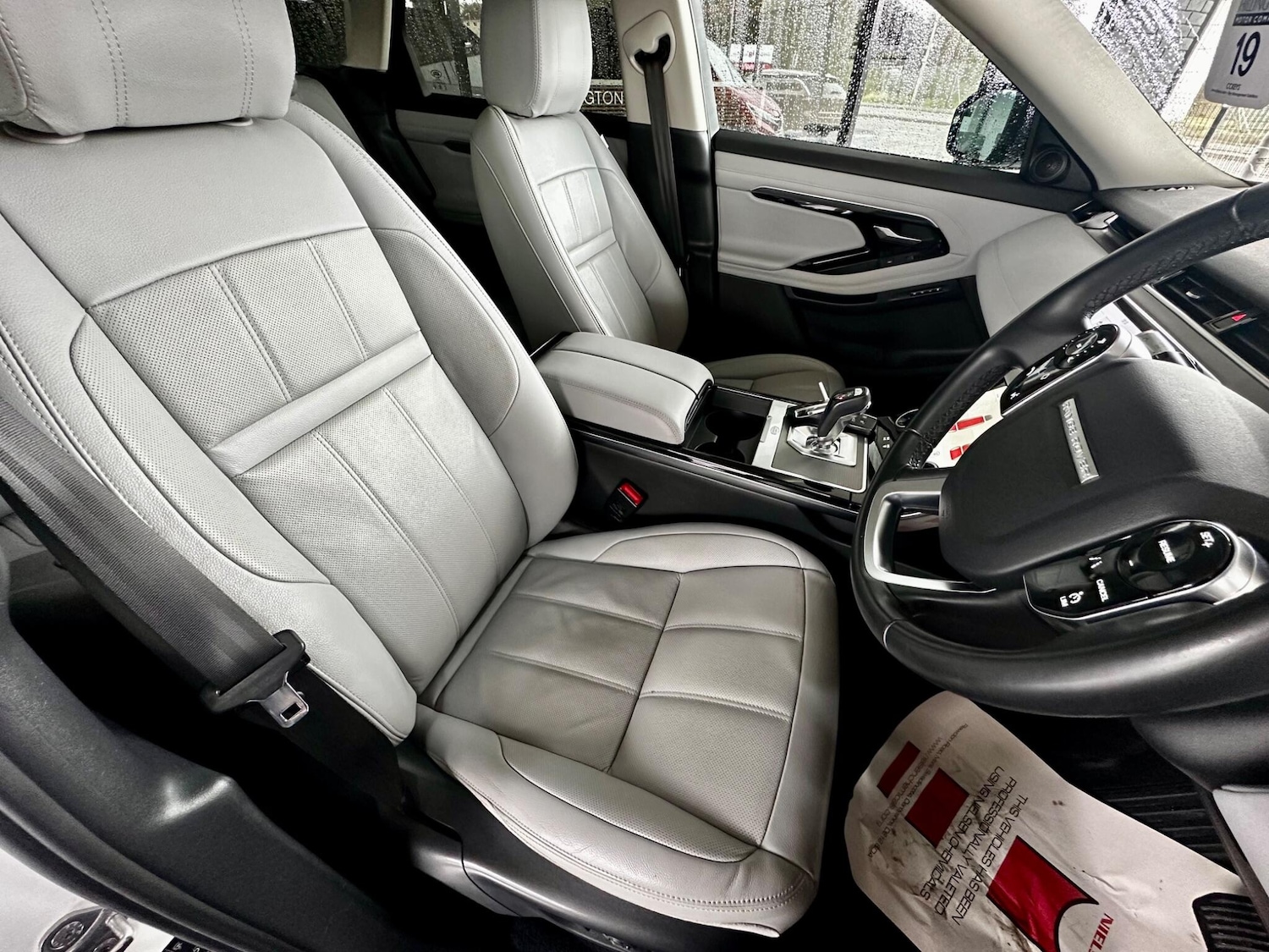 Used Land Rover Range Rover Evoque 2019 for sale - 76151693: Photo 32