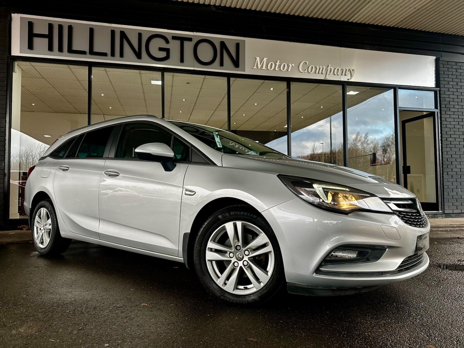Used Vauxhall Astra 2025 for sale - 76742361: Photo 2