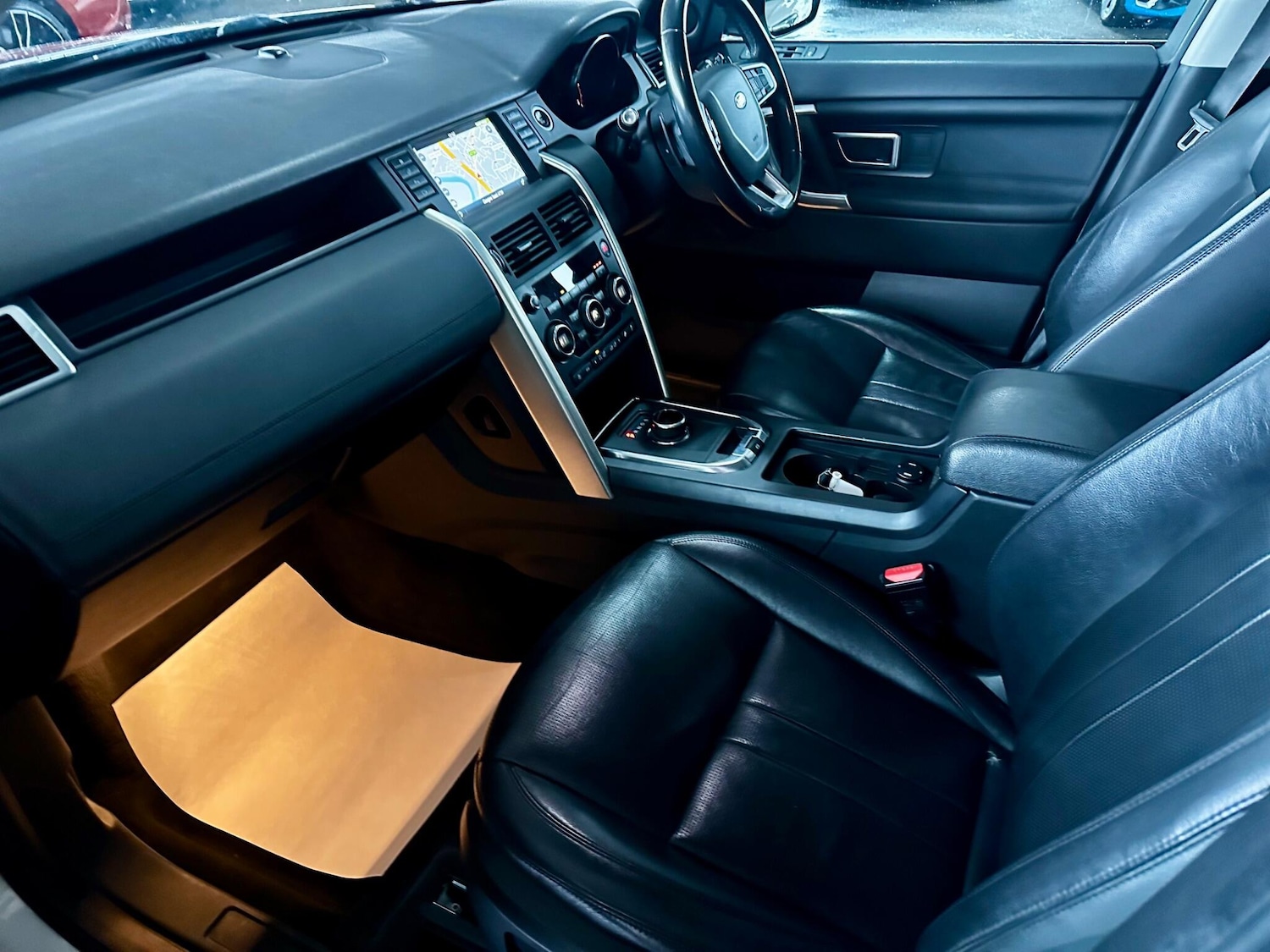 Used Land Rover Discovery Sport 2019 for sale - 77440572: Photo 30