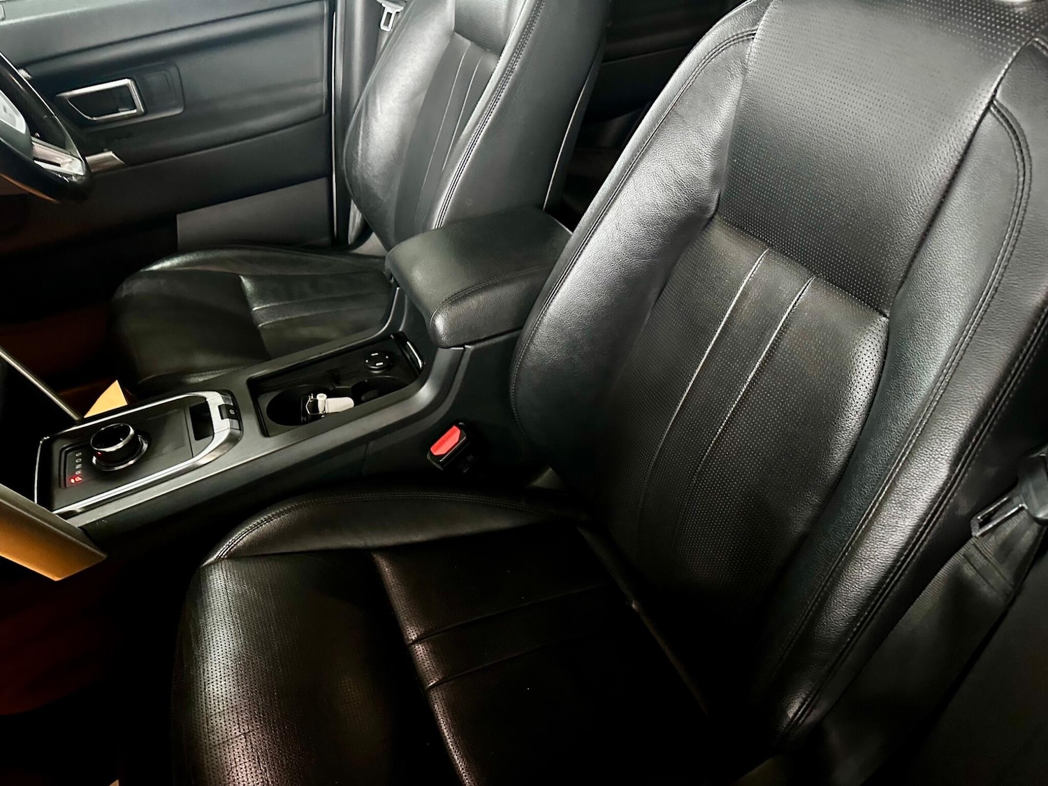 Used Land Rover Discovery Sport 2019 for sale - 77440572: Photo 32