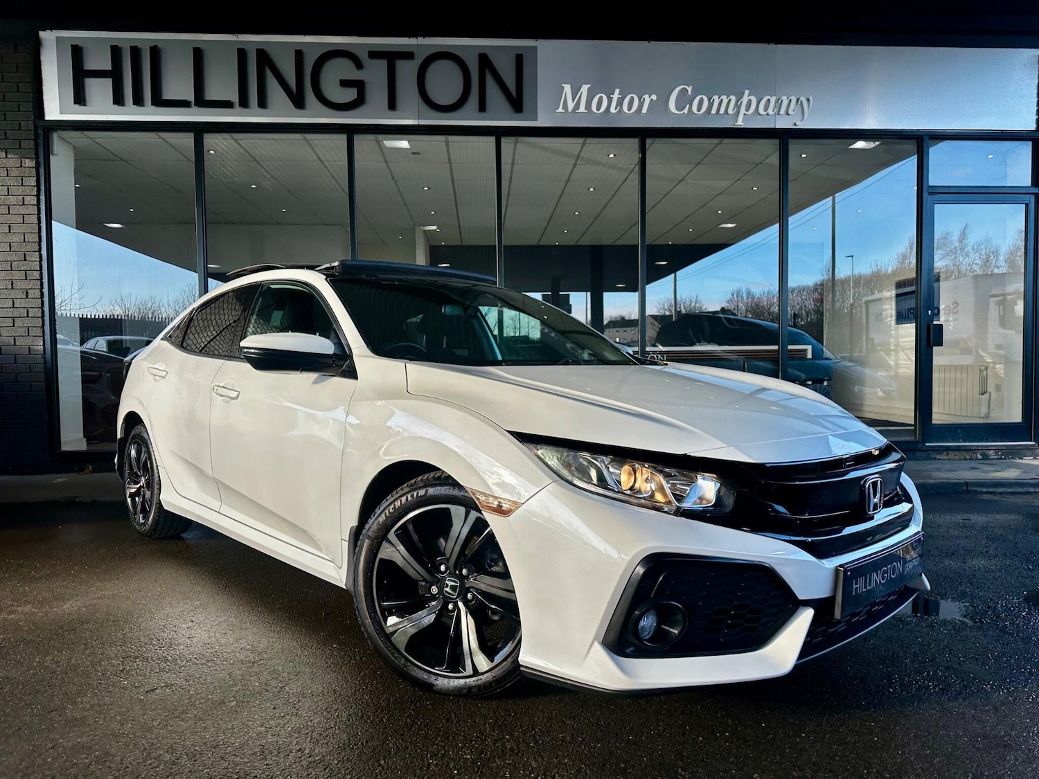 Used Honda Civic 2018 for sale - 77454843: Photo 3