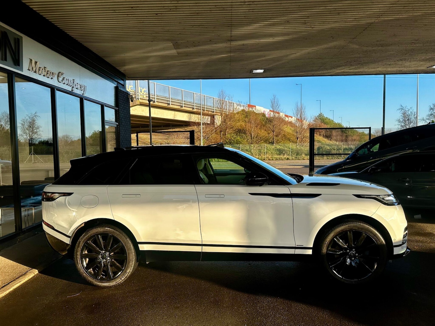 Used Land Rover Range Rover Velar for sale - 77049899: Photo 11