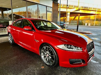Used Jaguar XF 2015 for sale - 76633512: Photo