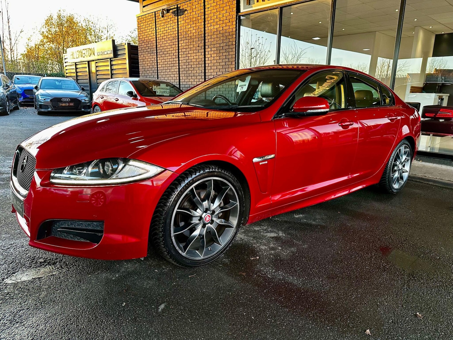 Used Jaguar XF 2015 for sale - 76633512: Photo 5