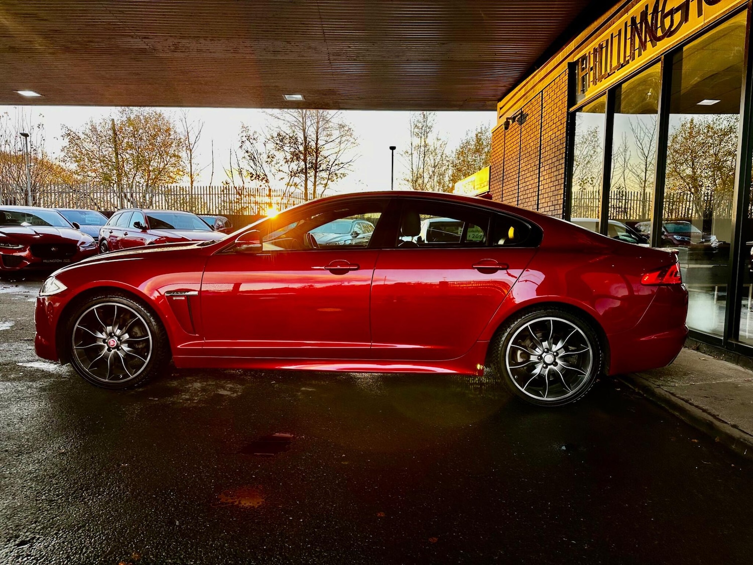 Used Jaguar XF 2015 for sale - 76633512: Photo 8