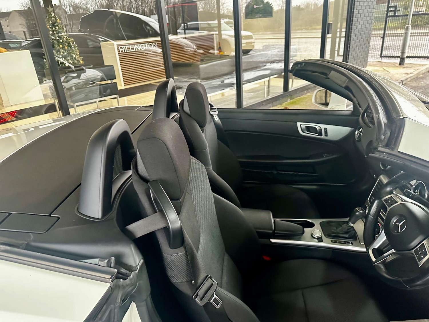 Used Mercedes-Benz SLK 2012 for sale - 76926078: Photo 12