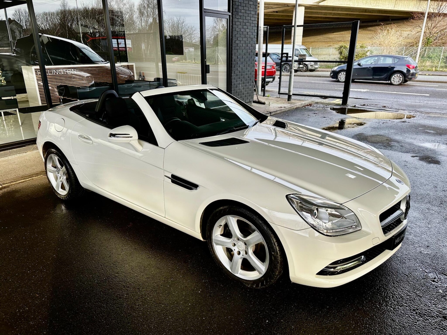 Used Mercedes-Benz SLK 2012 for sale - 76926078: Photo 38
