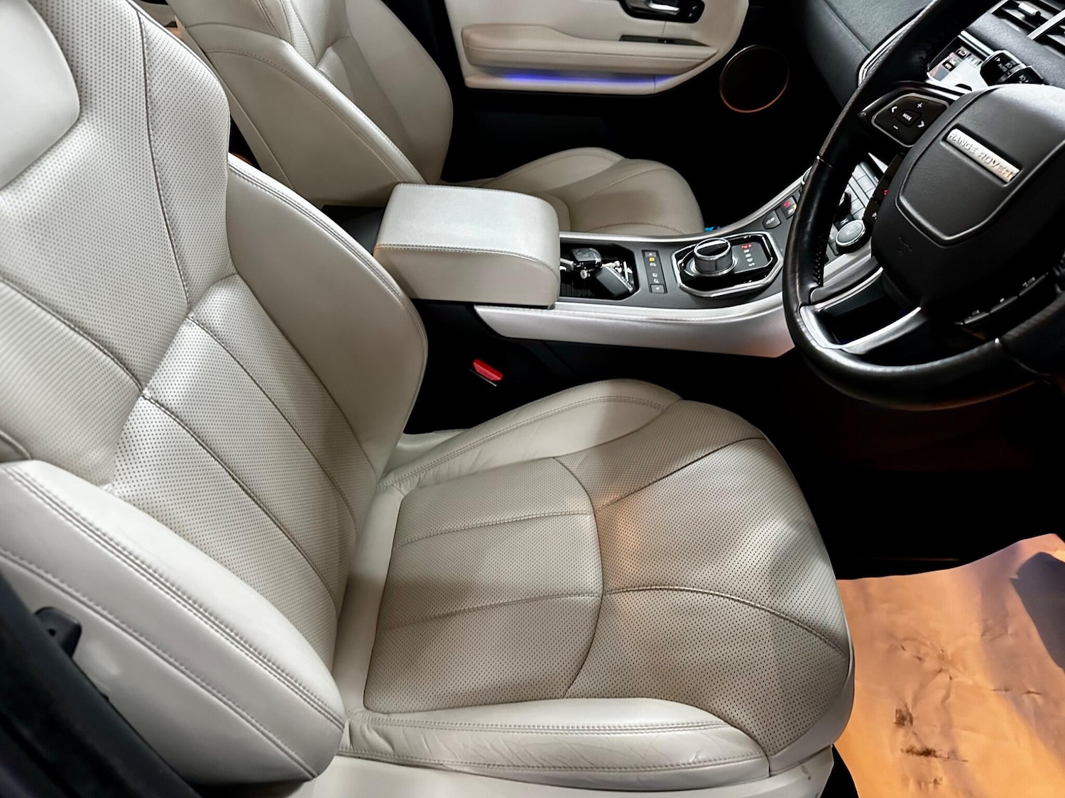 Used Land Rover Range Rover Evoque for sale - 76727371: Photo 14