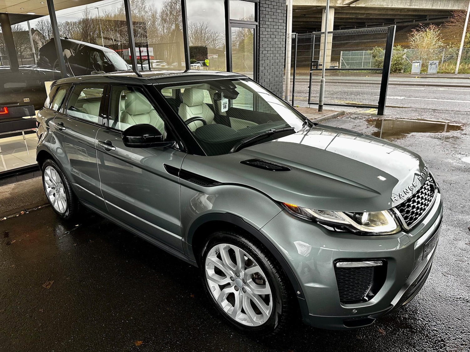 Used Land Rover Range Rover Evoque for sale - 76727371: Photo 4