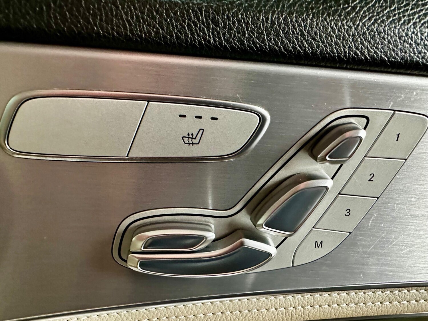 Used Mercedes-Benz C Class 2015 for sale - 75781498: Photo 25