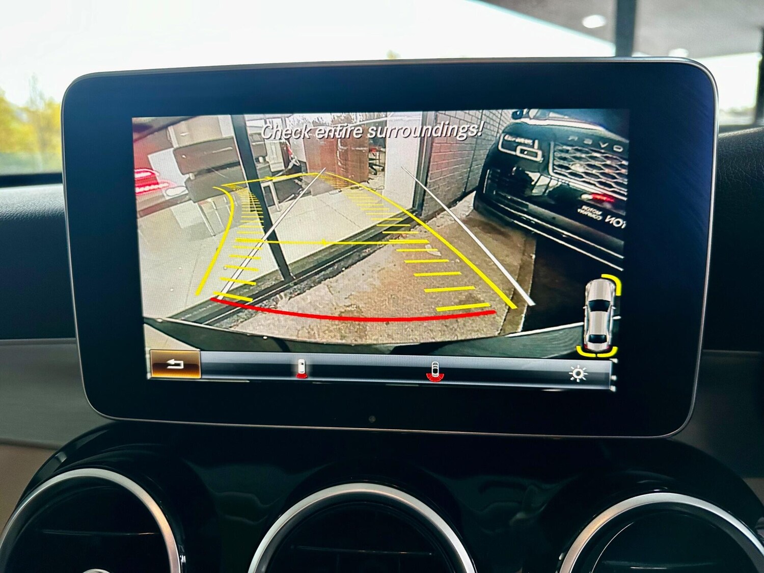 Used Mercedes-Benz C Class 2015 for sale - 75781498: Photo 33