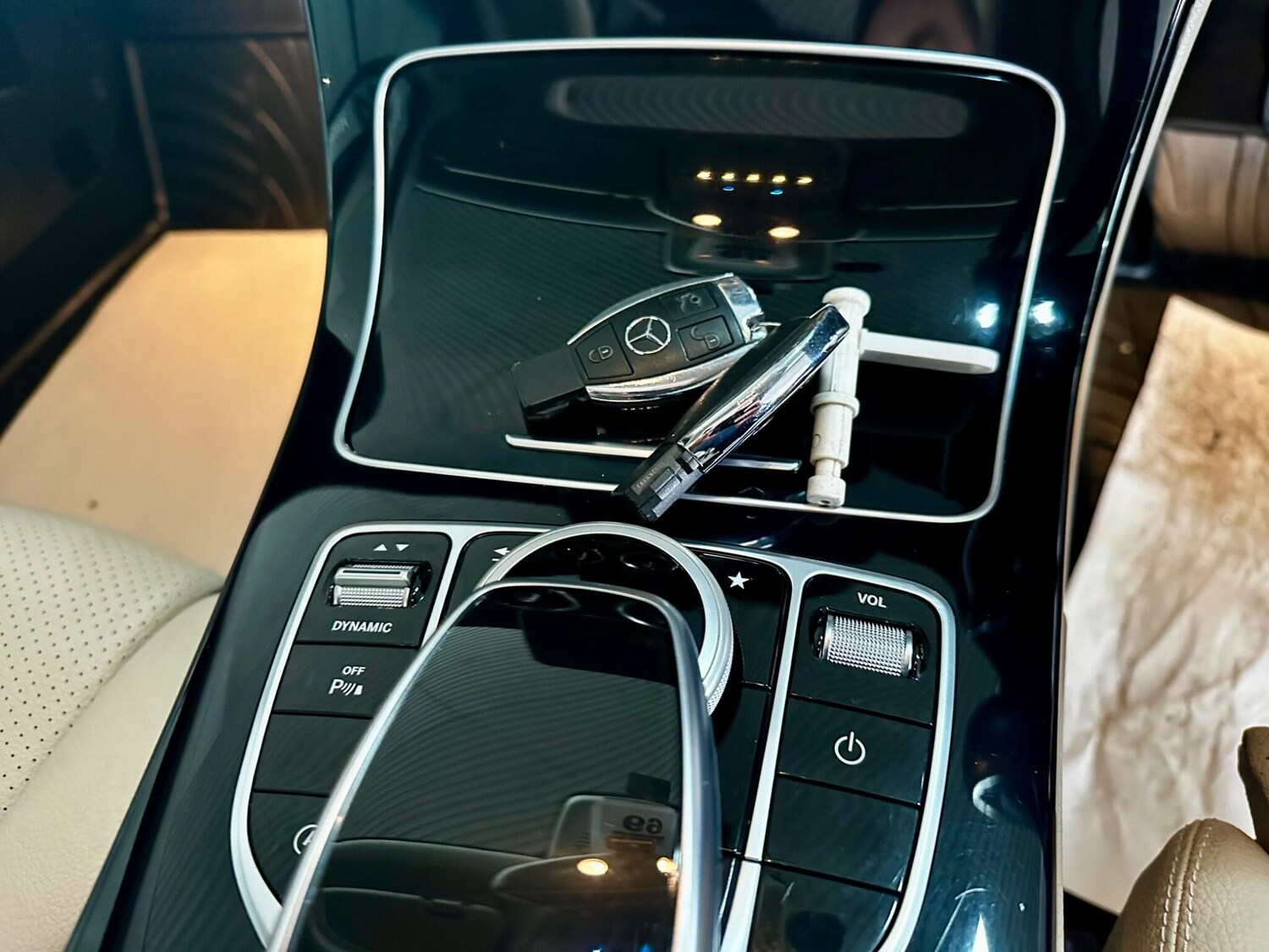 Used Mercedes-Benz C Class 2015 for sale - 75781498: Photo 35