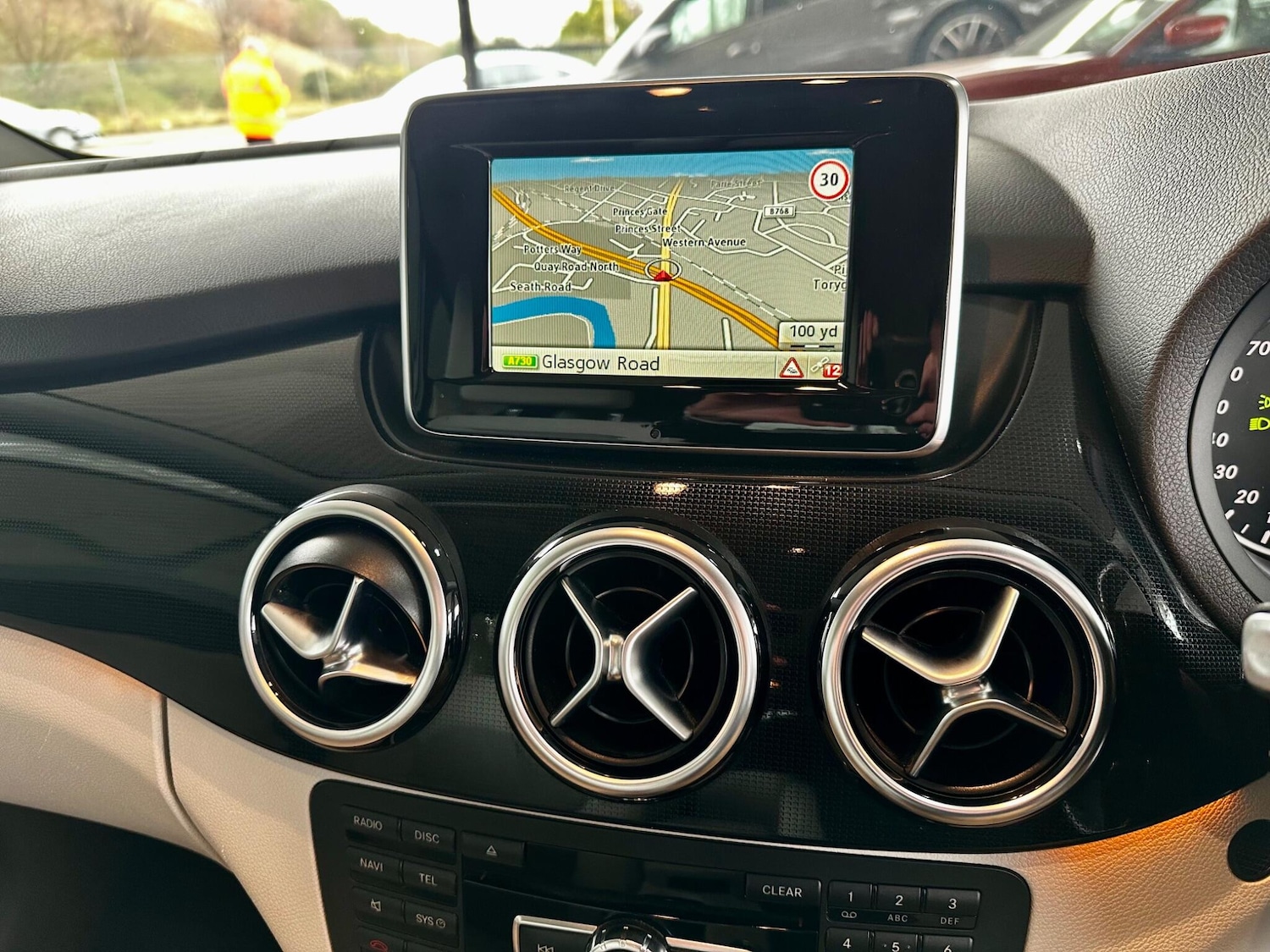 Used Mercedes-Benz B Class 2014 for sale - 77468372: Photo 38