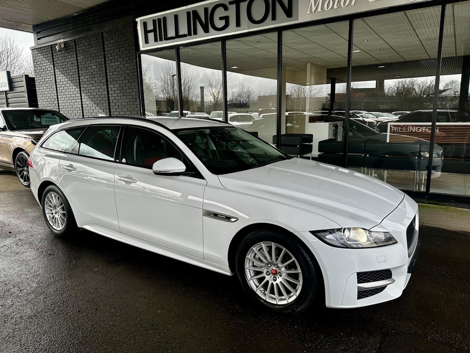 Used Jaguar XF 2017 for sale - 77637592: Photo 19