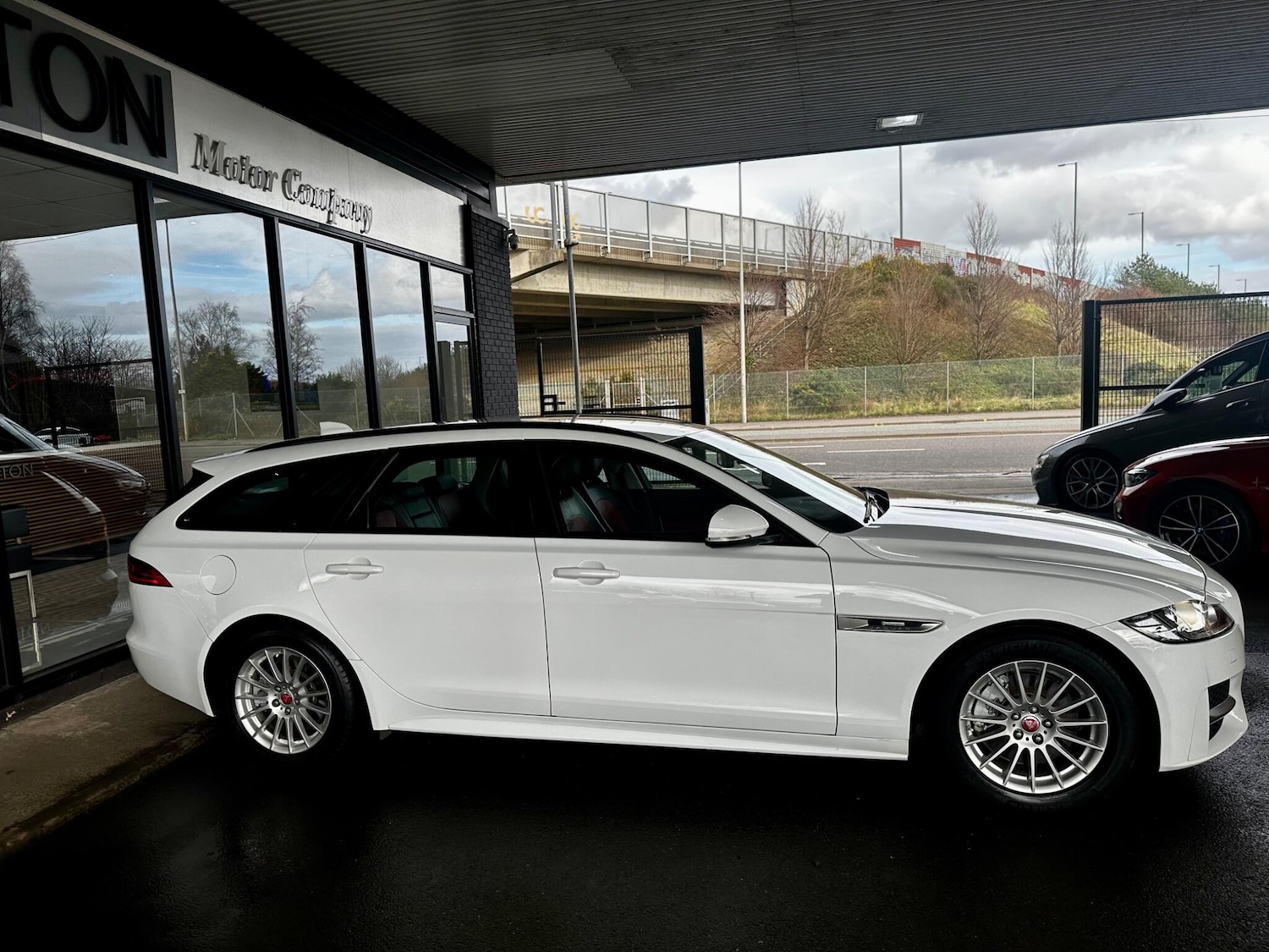 Used Jaguar XF 2017 for sale - 77637592: Photo 24