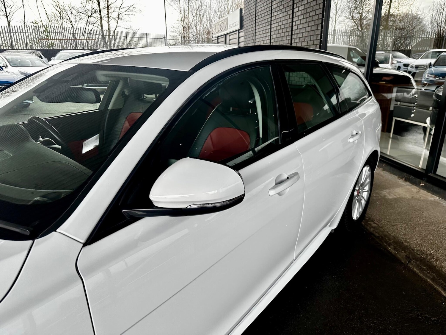 Used Jaguar XF 2017 for sale - 77637592: Photo 26