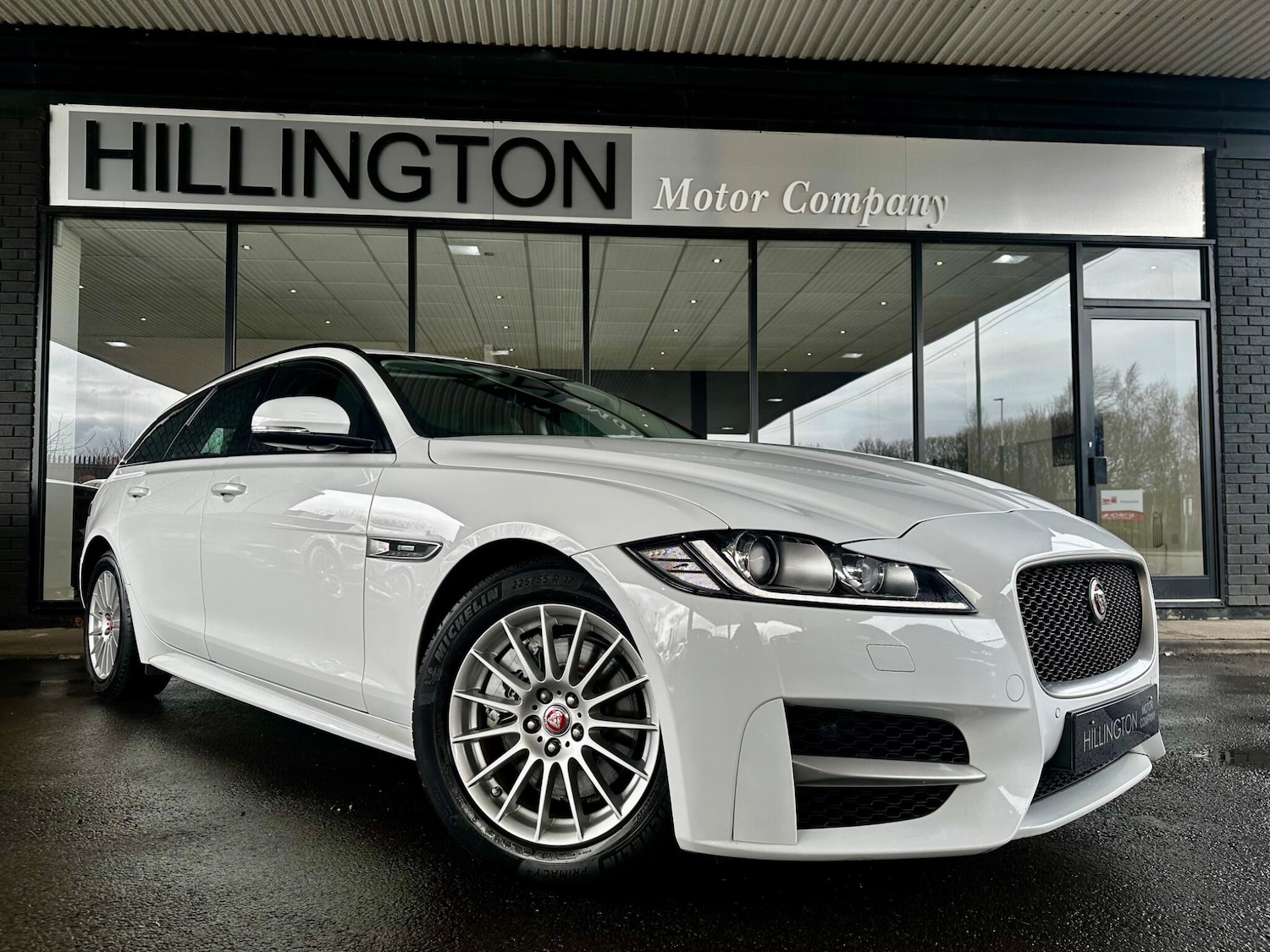 Used Jaguar XF 2017 for sale - 77637592: Photo 3