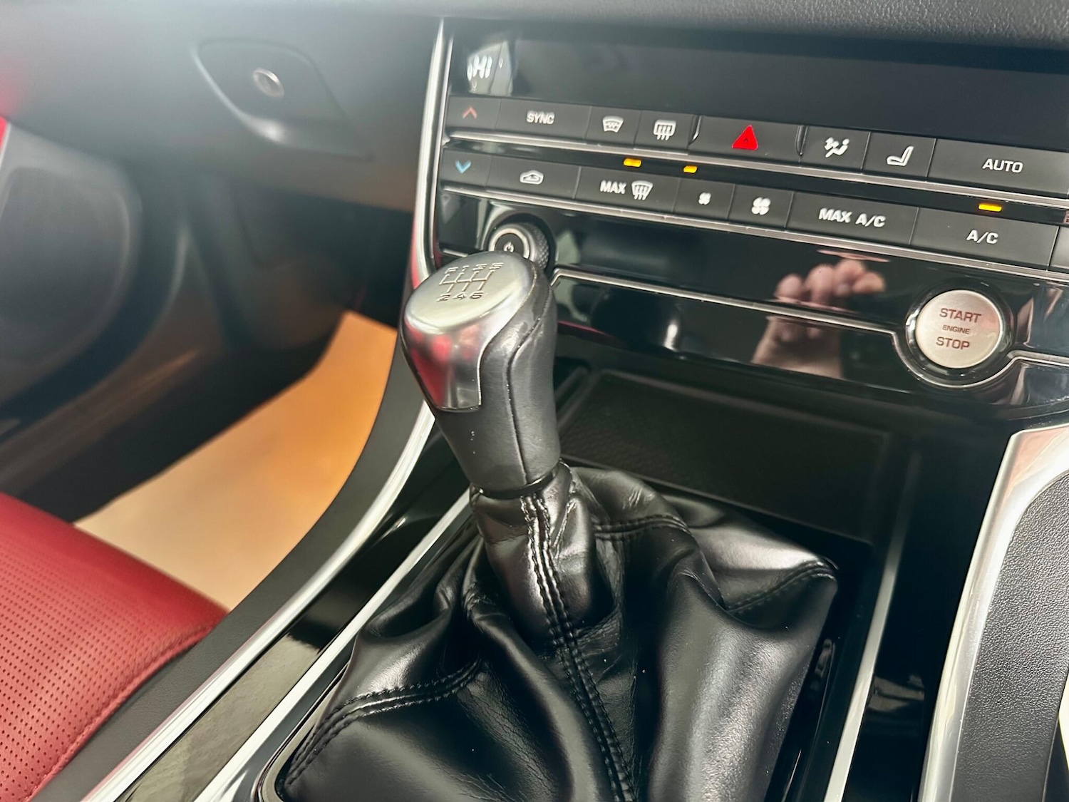 Used Jaguar XF 2017 for sale - 77637592: Photo 37