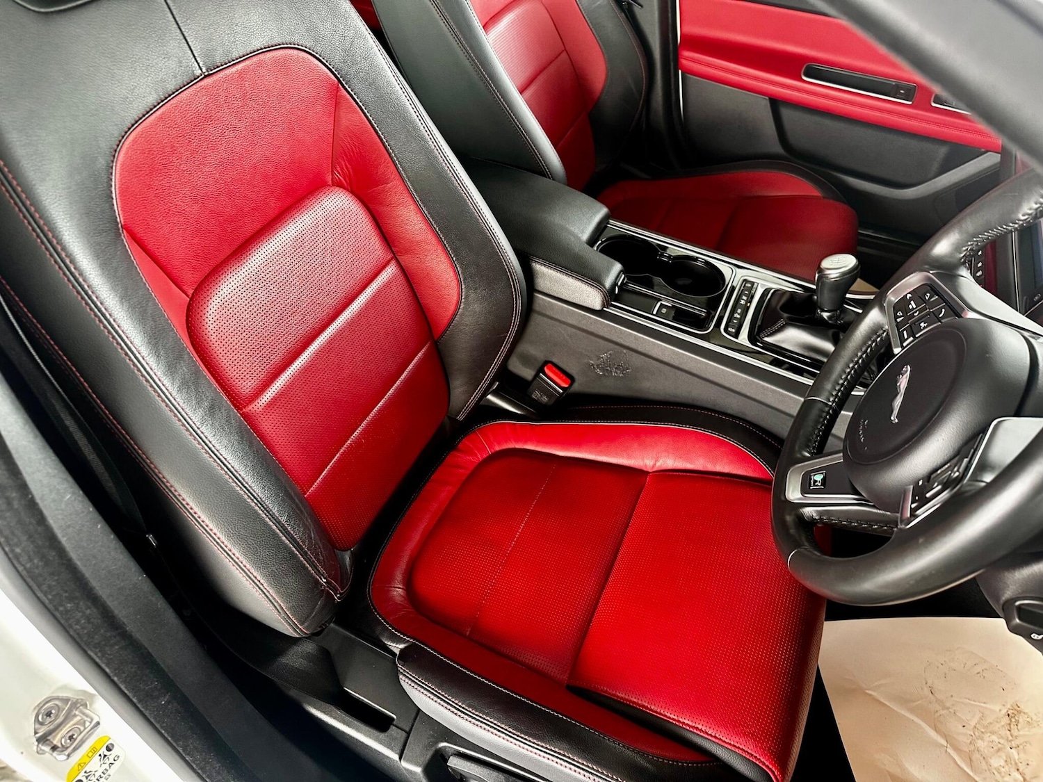 Used Jaguar XF 2017 for sale - 77637592: Photo 41