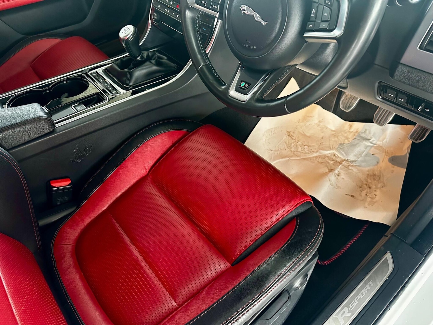 Used Jaguar XF 2017 for sale - 77637592: Photo 45