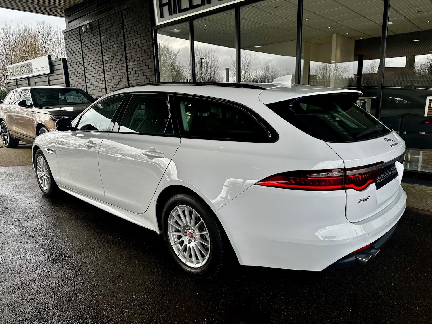 Used Jaguar XF 2017 for sale - 77637592: Photo 8