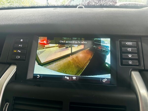Used Land Rover Discovery Sport 2016 for sale - 74545907: Photo 14