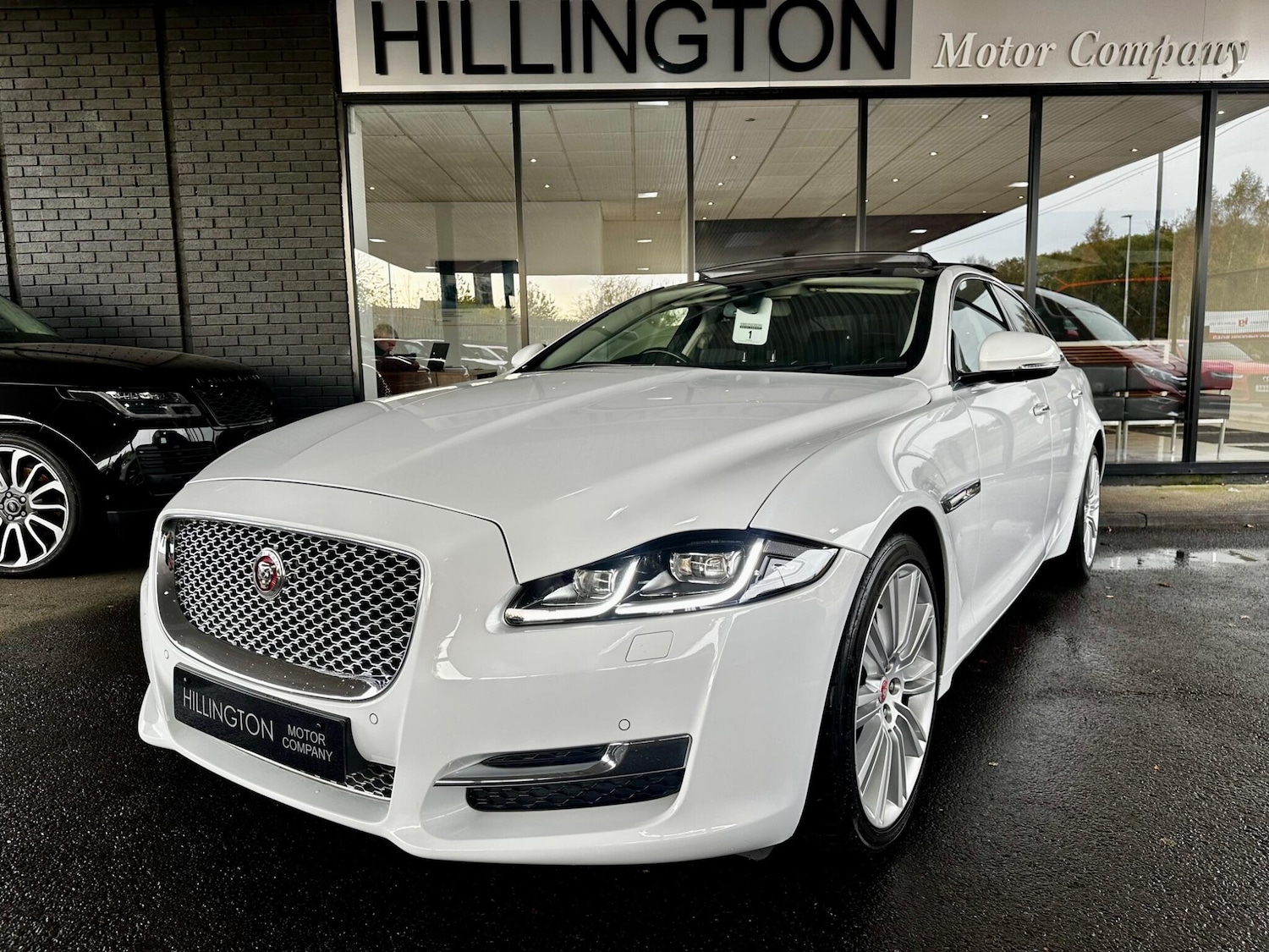 Used Jaguar XJ 2016 for sale - 76995263: Photo 15