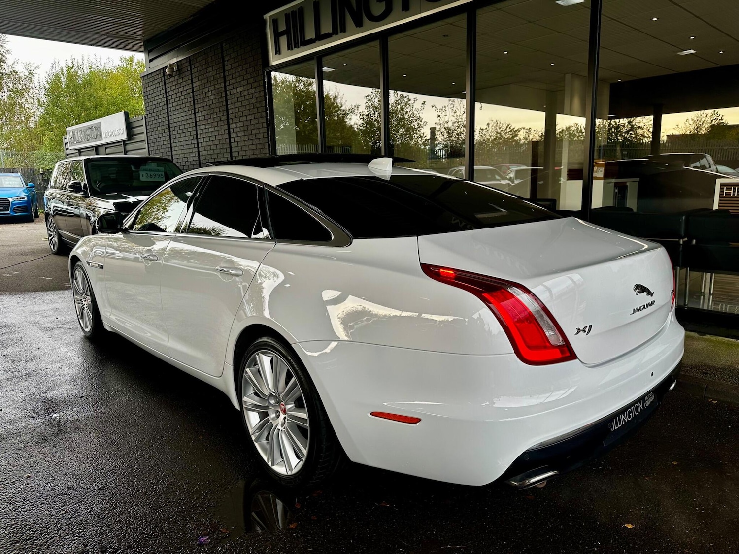 Used Jaguar XJ 2016 for sale - 76995263: Photo 21