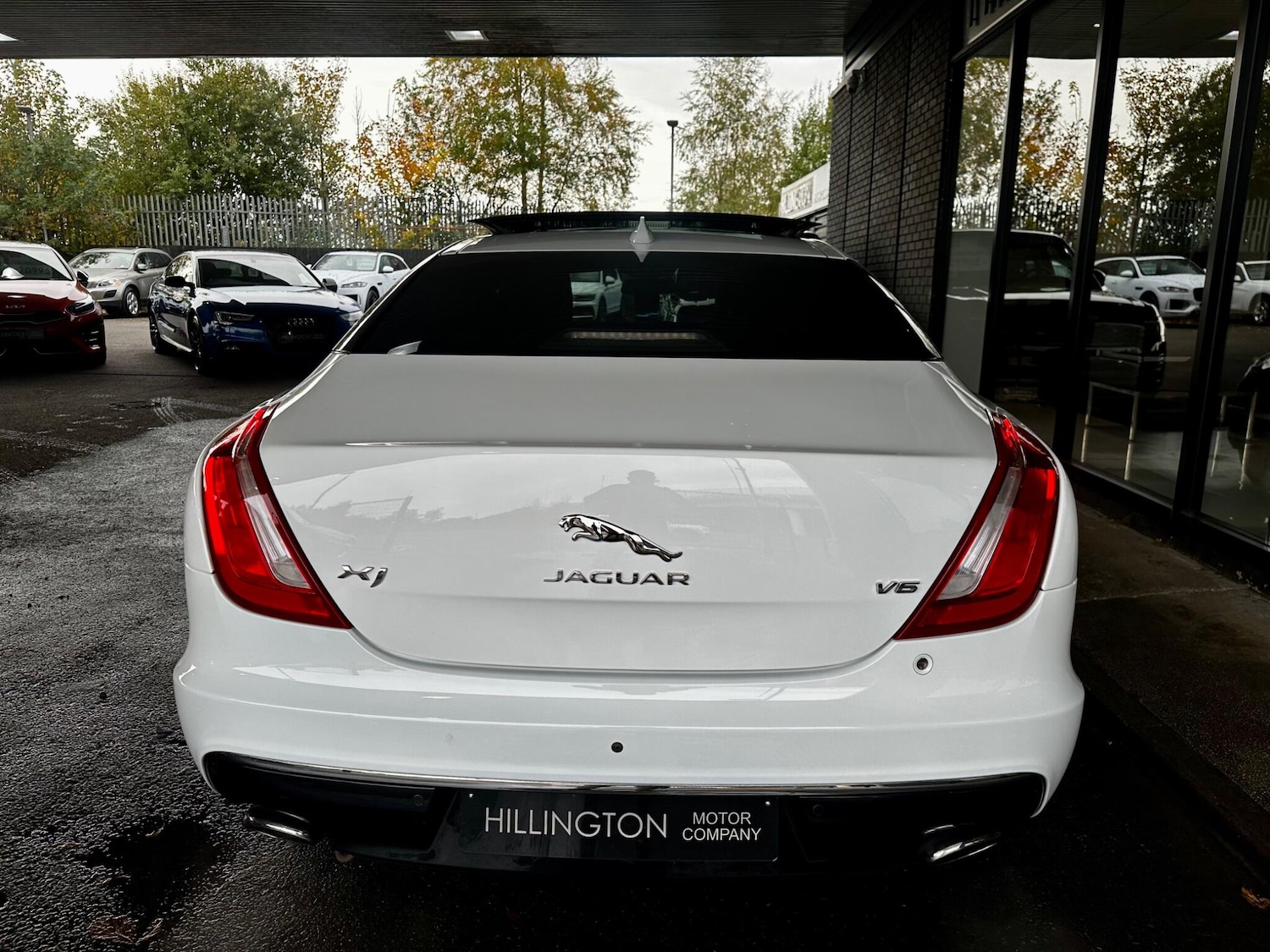 Used Jaguar XJ 2016 for sale - 76995263: Photo 22