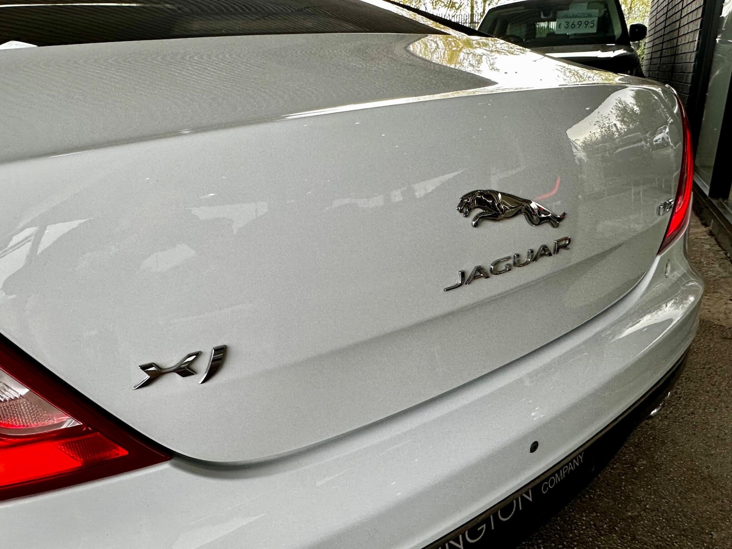 Used Jaguar XJ 2016 for sale - 76995263: Photo 23