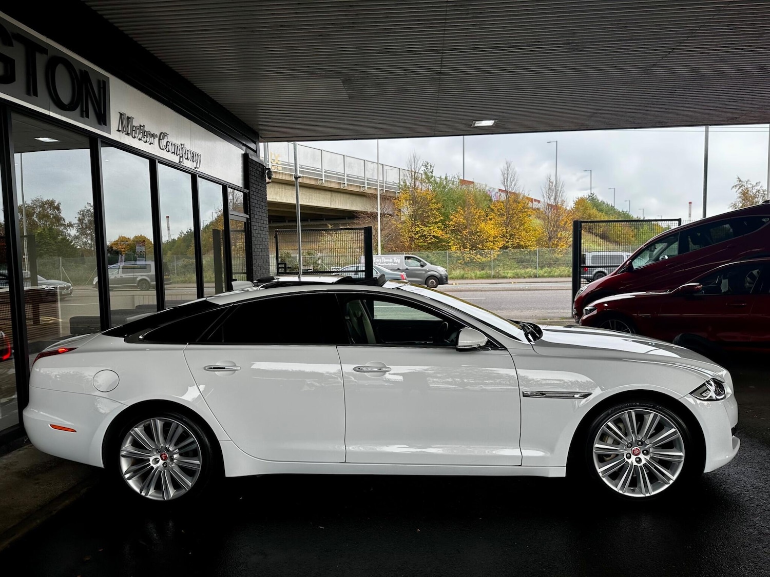 Used Jaguar XJ 2016 for sale - 76995263: Photo 30