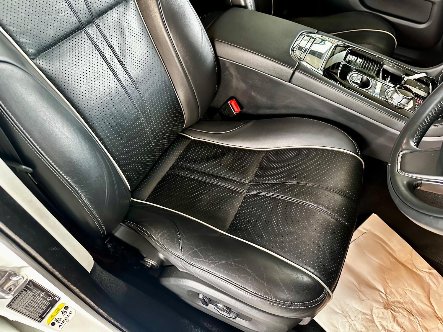 Used Jaguar XJ 2016 for sale - 76995263: Photo 45