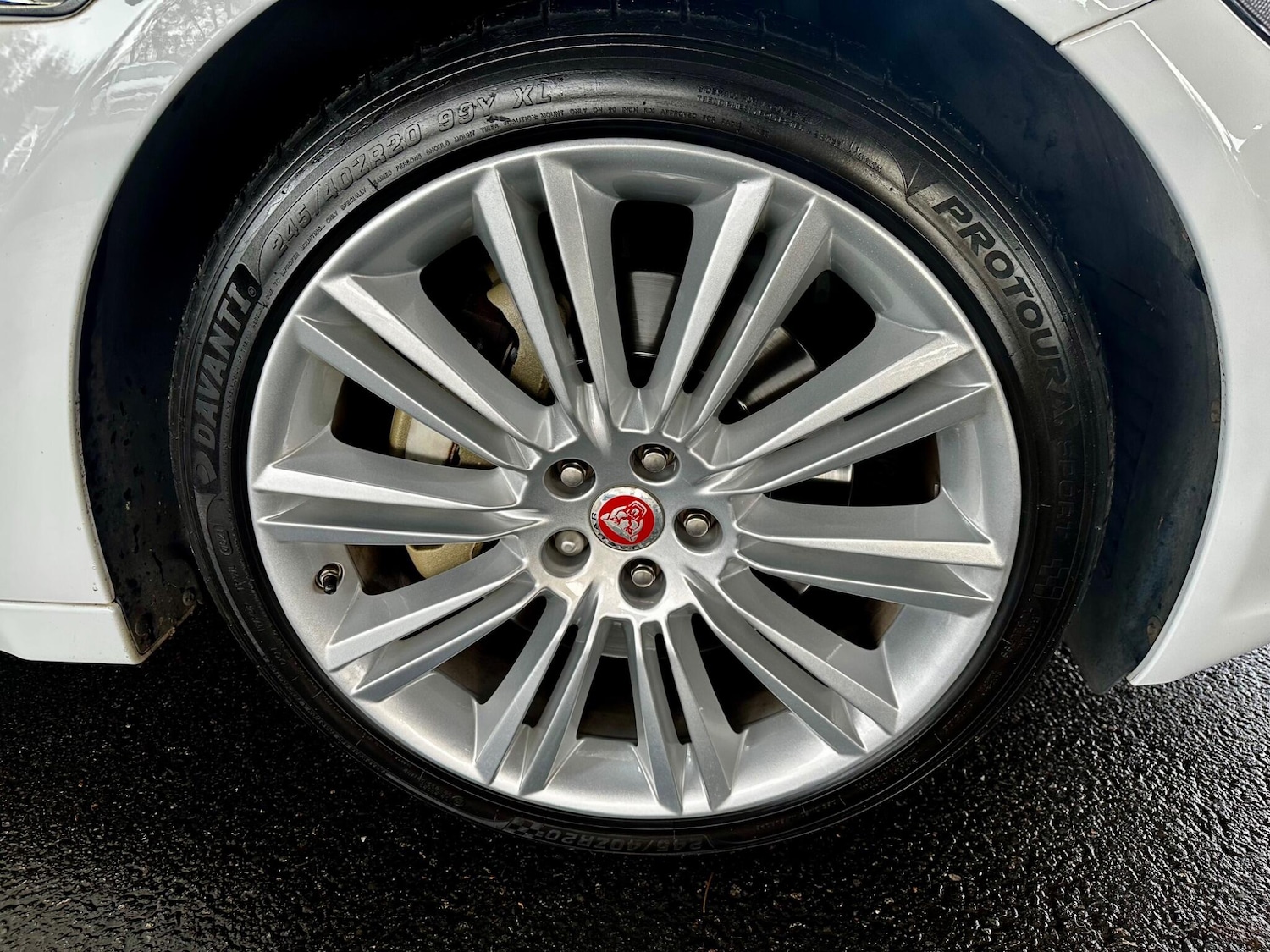 Used Jaguar XJ 2016 for sale - 76995263: Photo 54