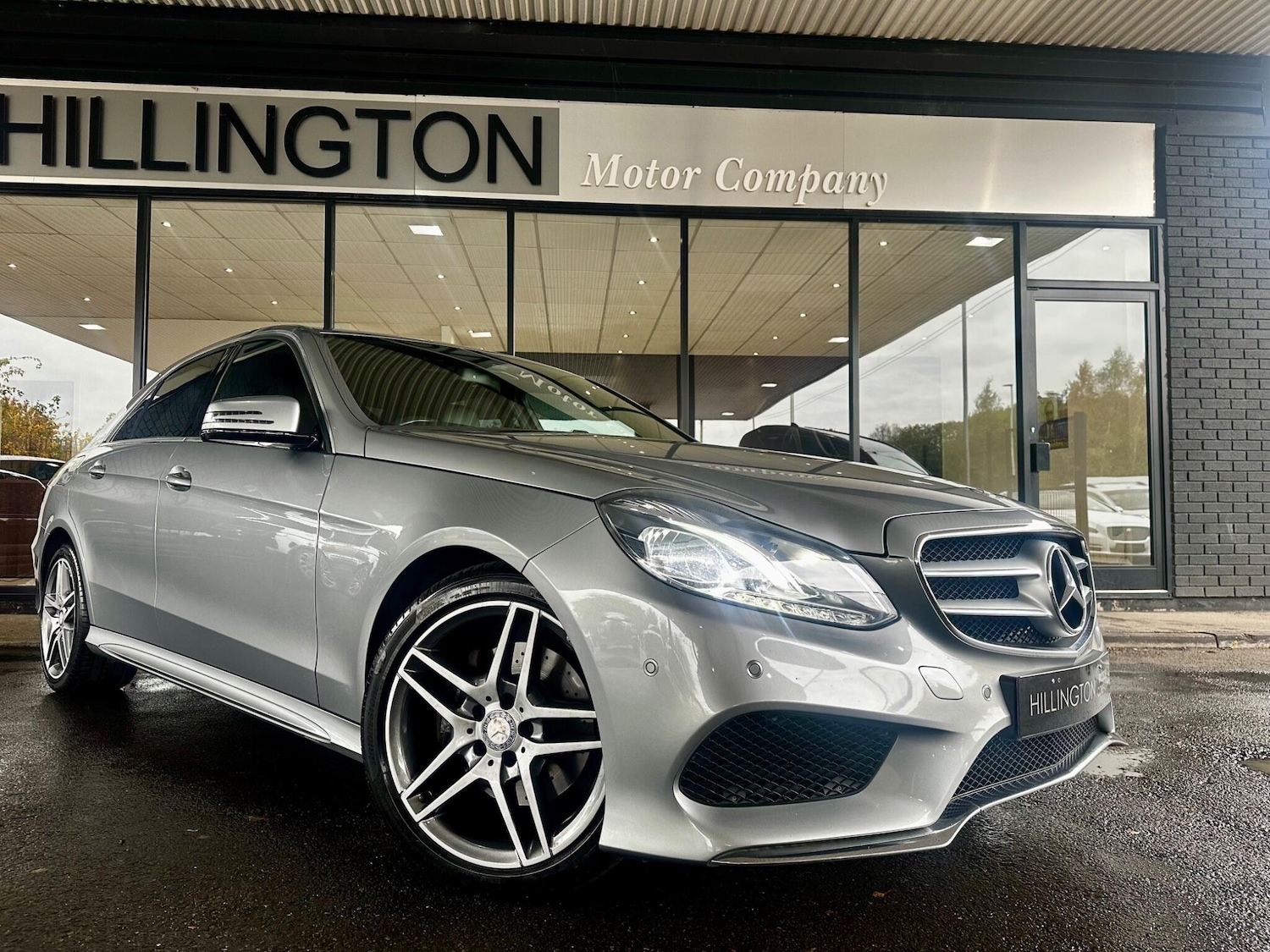 Used Mercedes-Benz E Class 2014 for sale - 76307046: Photo 2