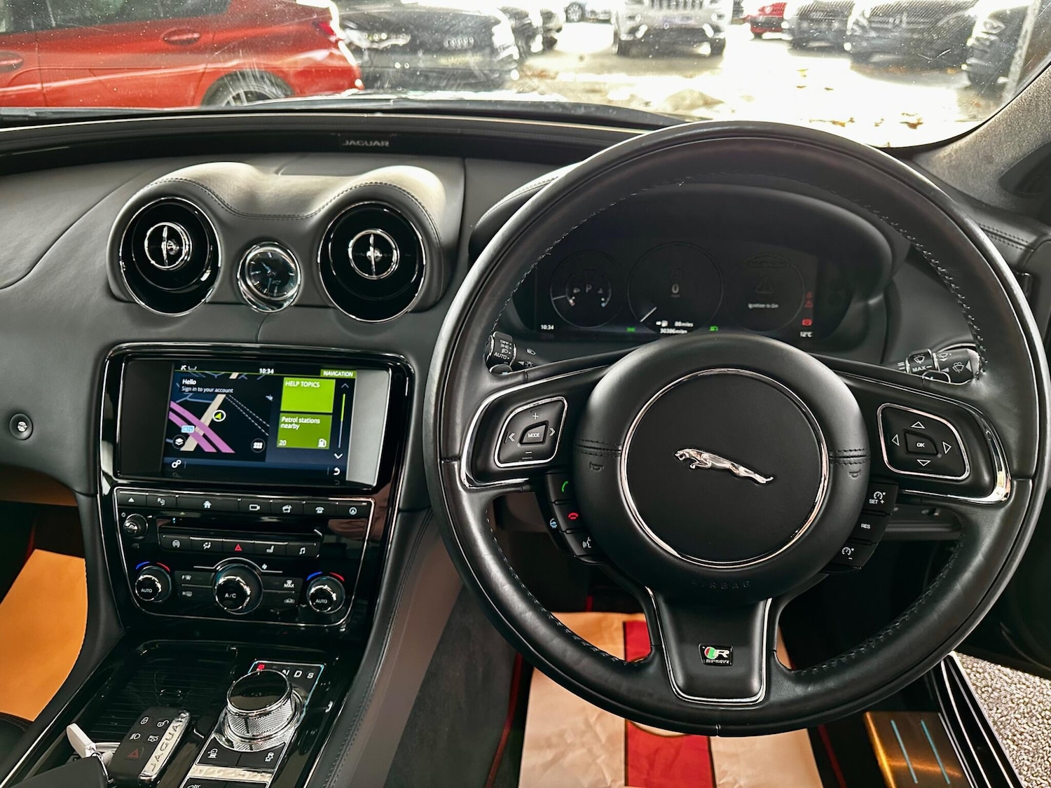 Used Jaguar XJ 2016 for sale - 76371616: Photo 18