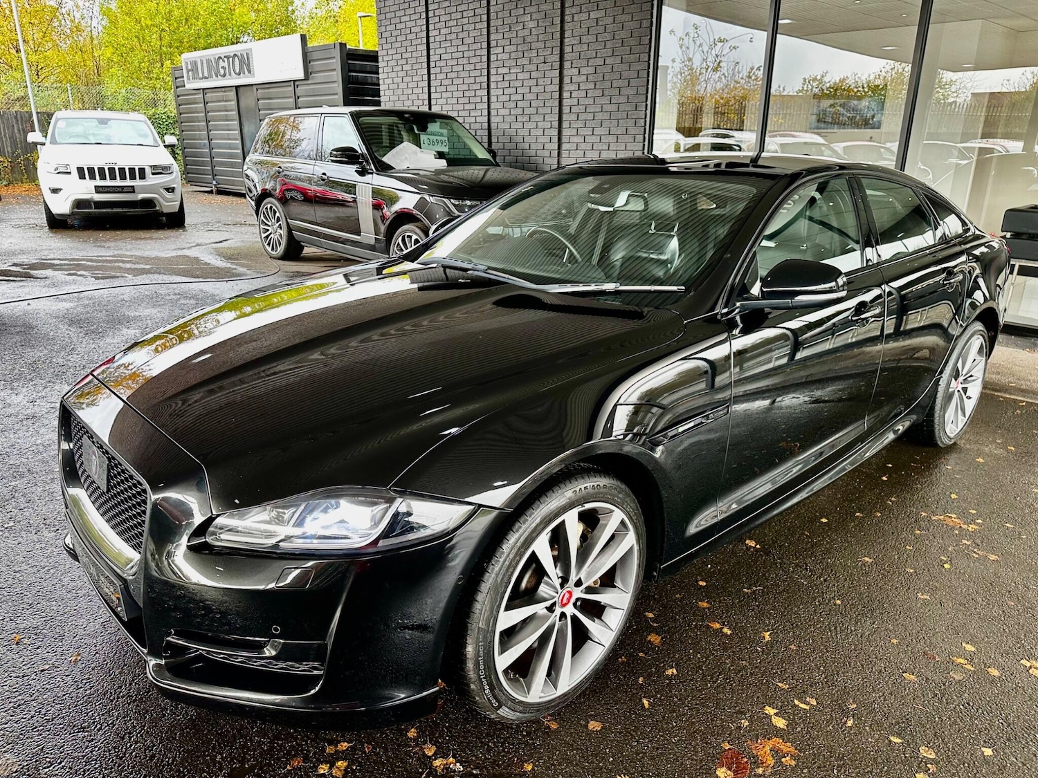 Used Jaguar XJ 2016 for sale - 76371616: Photo 31