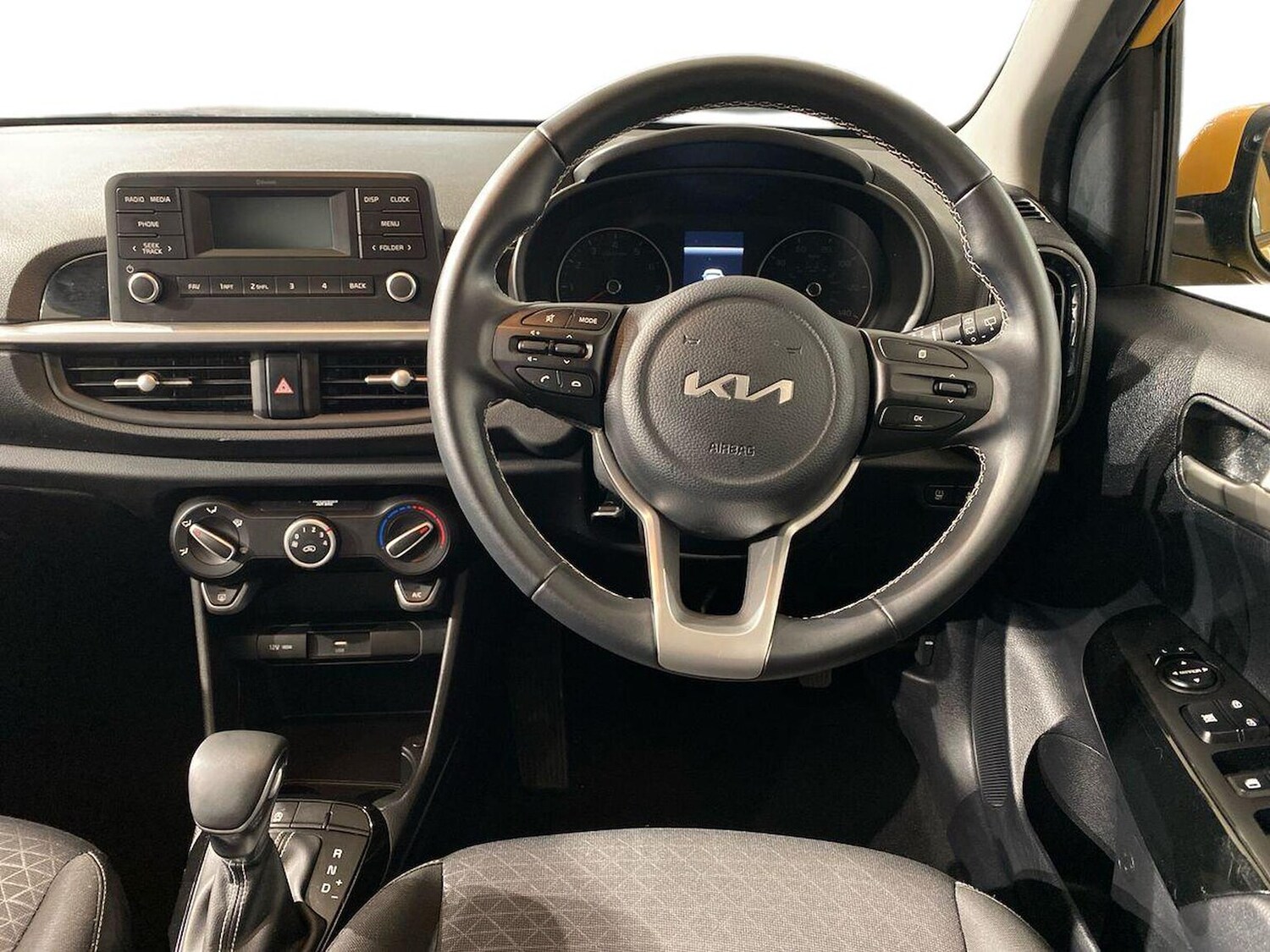 Used Kia Picanto 2023 for sale - 76911229: Photo 9