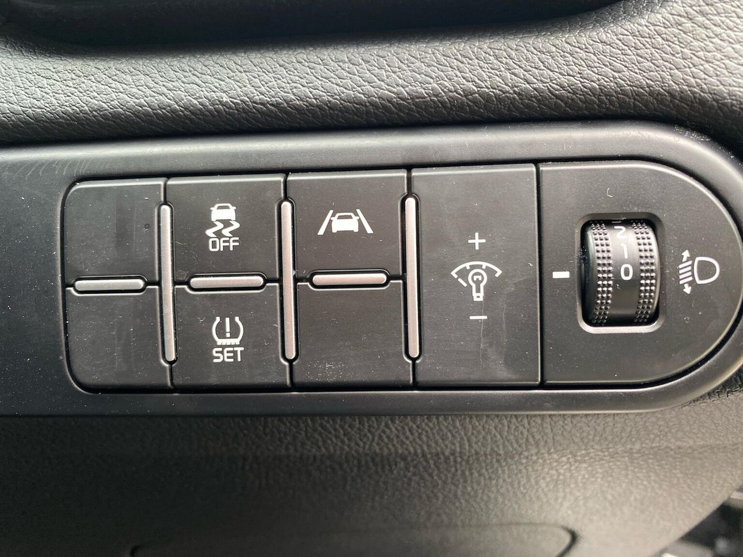 Used Kia XCeed 2023 for sale - 76127214: Photo 22