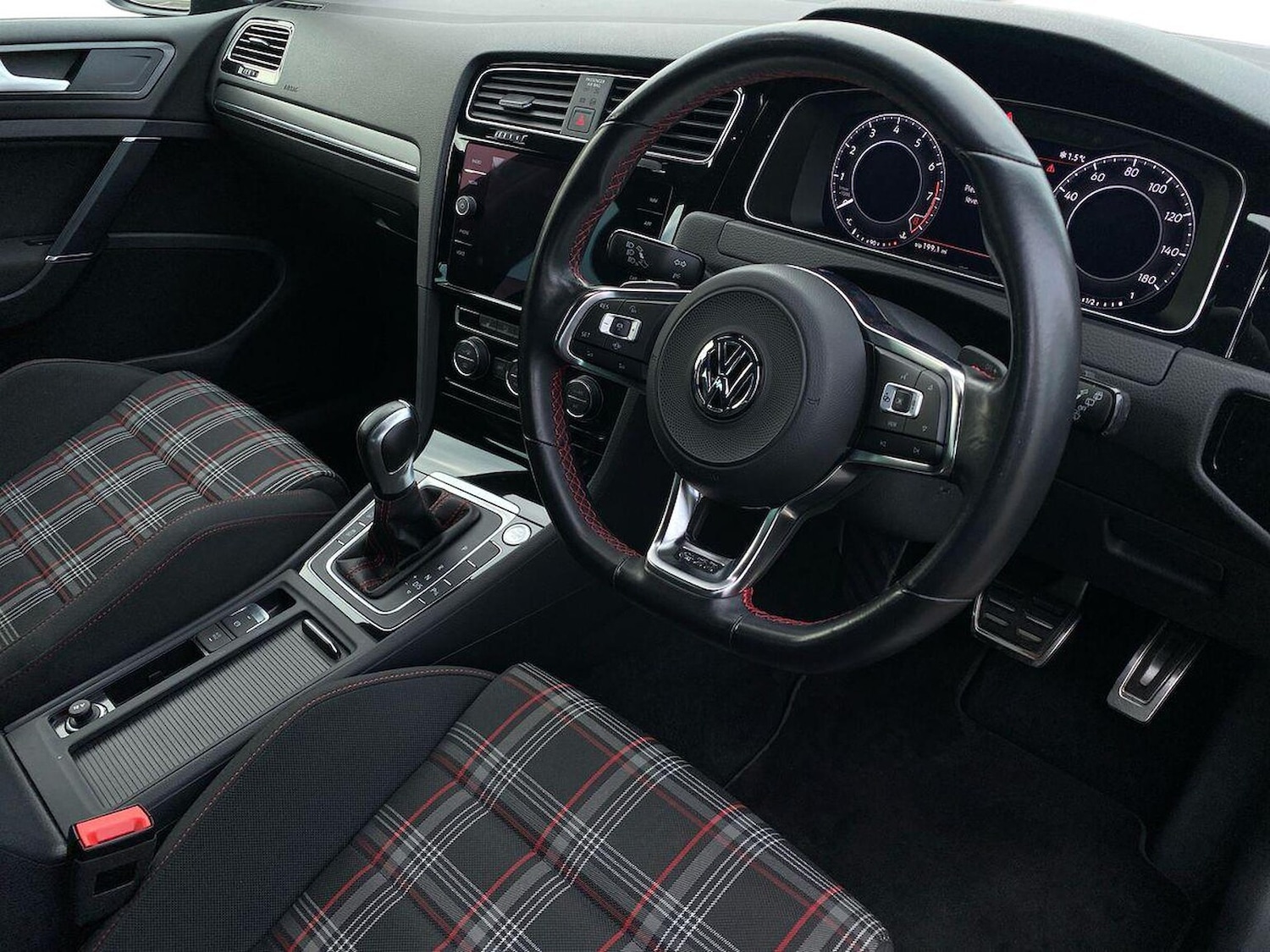 Used Volkswagen Golf 2020 for sale - 77077344: Photo 15