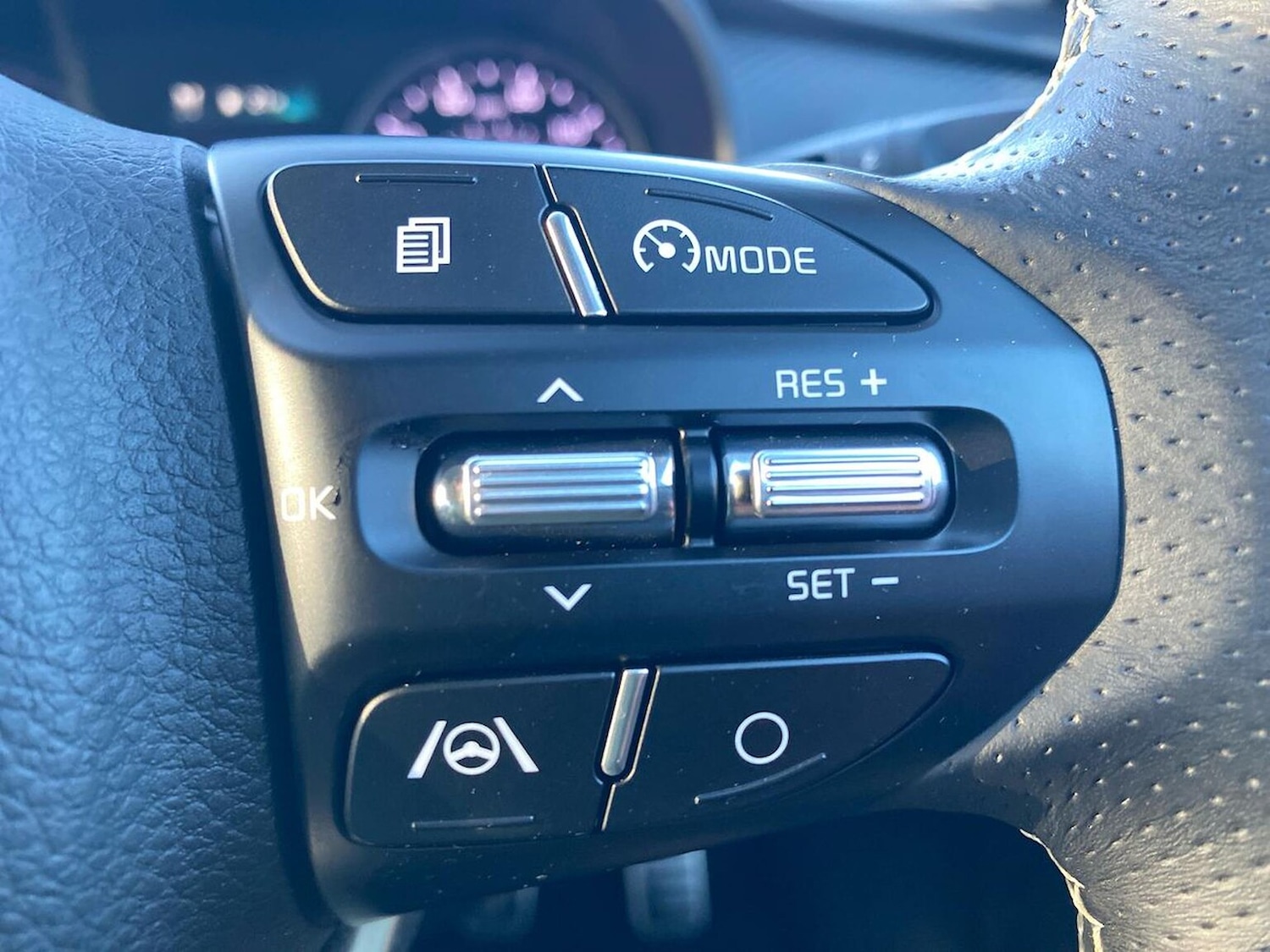 Used Kia Stonic 2022 for sale - 76863954: Photo 26